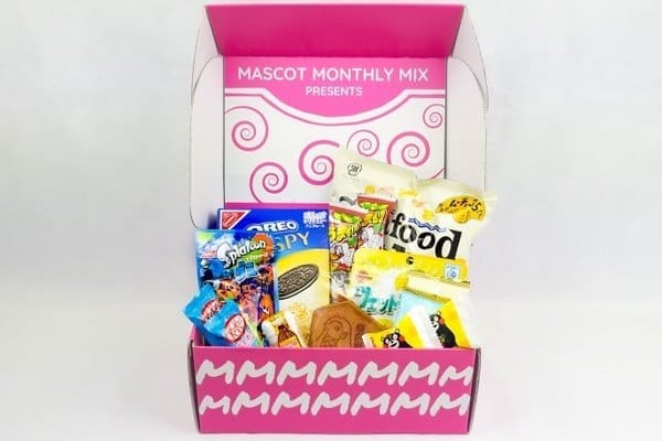 Mascot Monthly Mix - caja de suscripción japonesa