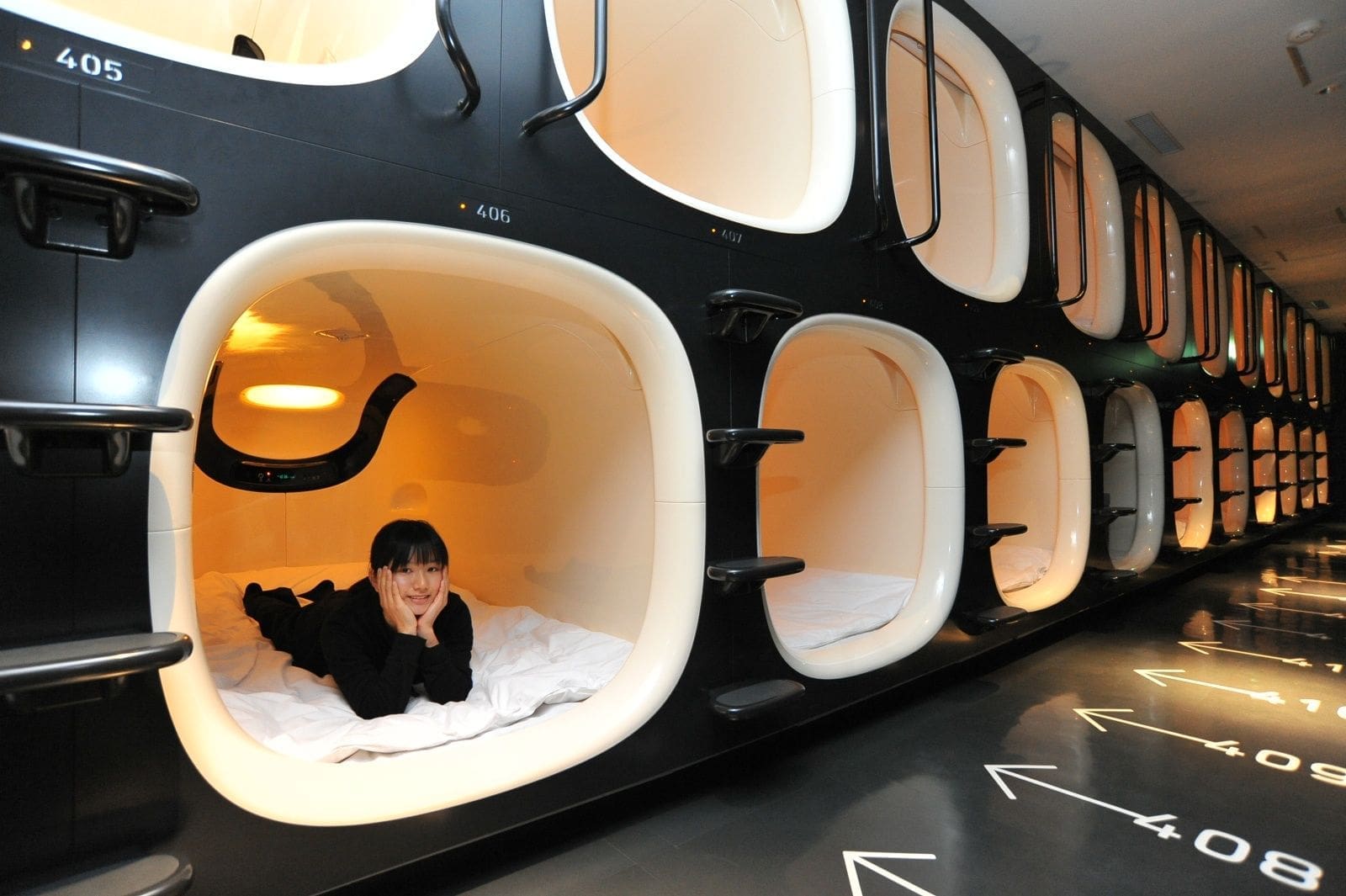 Capsule Hotel in Tokyo | How to save on accommodation on your trip to Japan